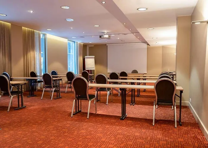 Radisson Blu Royal Hotel, Hotel