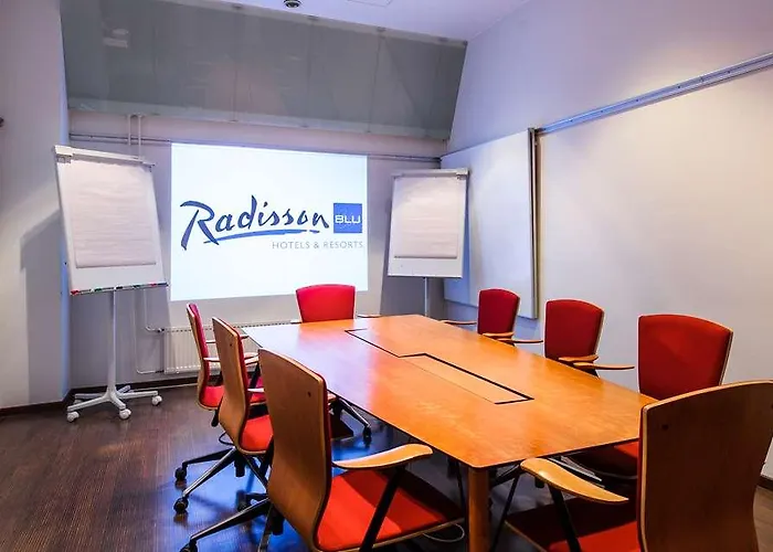 Radisson Blu Royal Hotel, Hotel