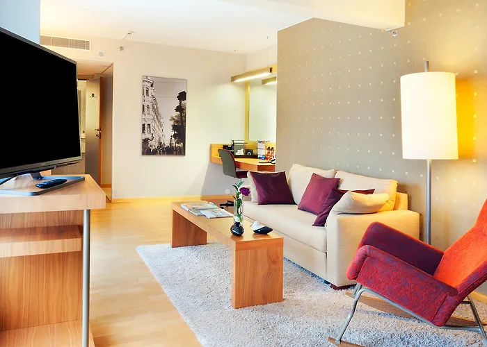 Radisson Blu Royal Hotel, Hotel