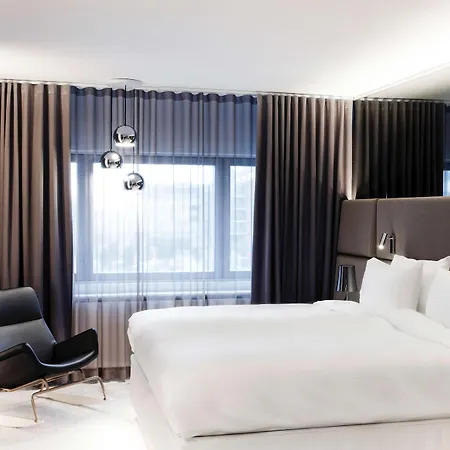 Radisson Blu Royal Hotel, Hotel 4*